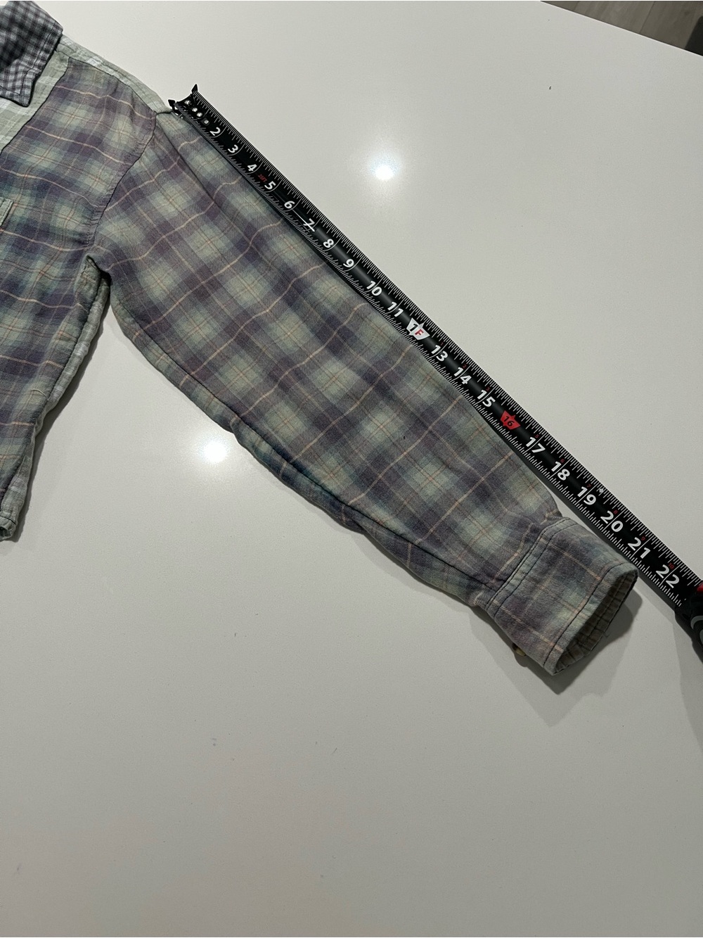 AMERICAN EAGLE • cropped flannel shirt in green and blue patchwork plaid - Picture 9 of 10